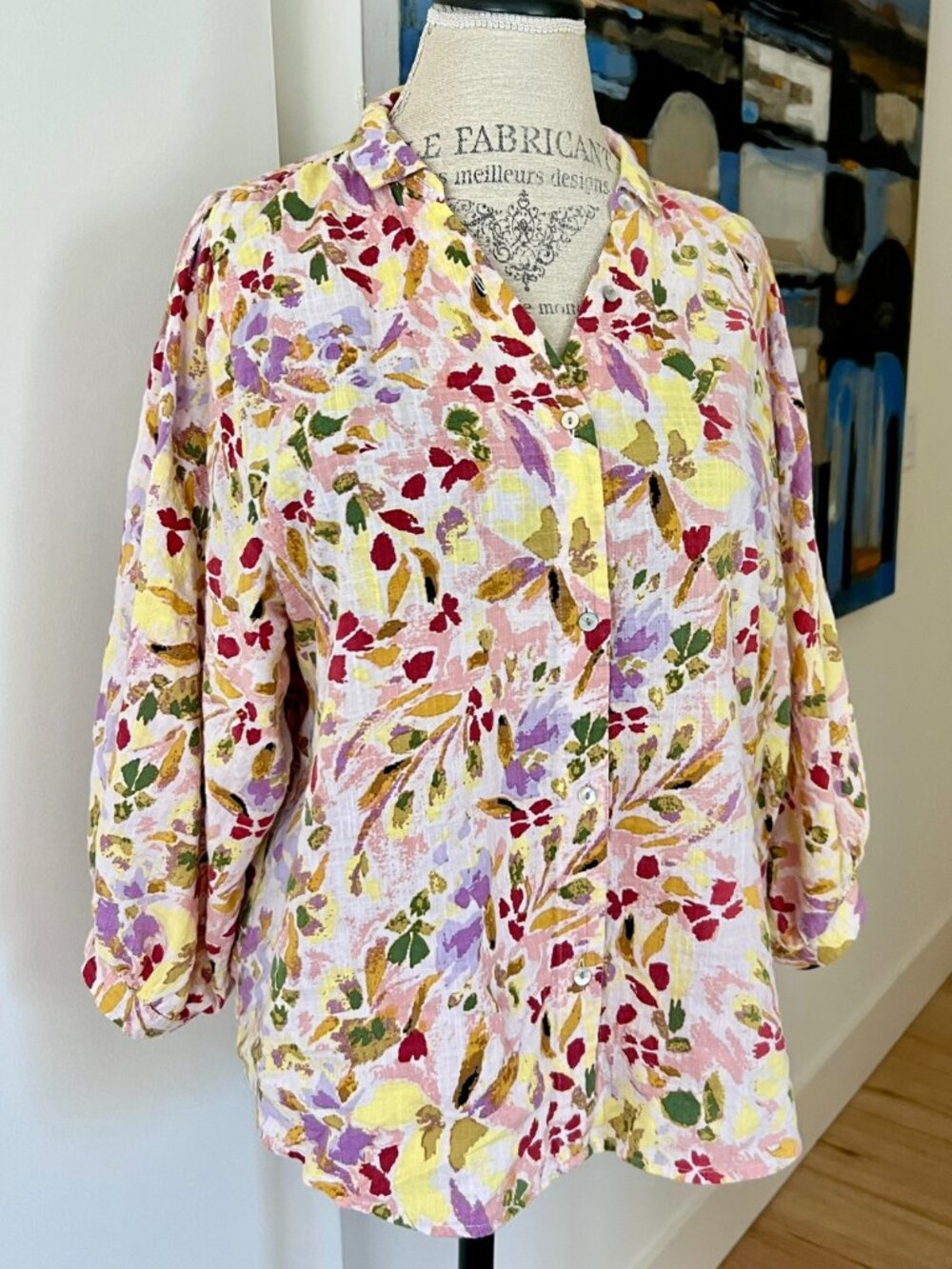 LC Lauren Conrad XL Floral Blouse Textured Cotton Rayon Shell Button Swing Top